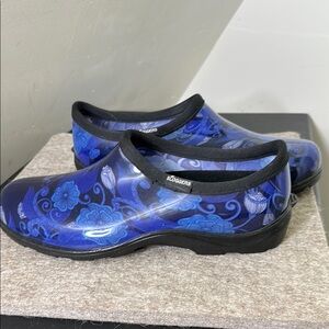Like New Womens Sloggers Garden Shoes 11